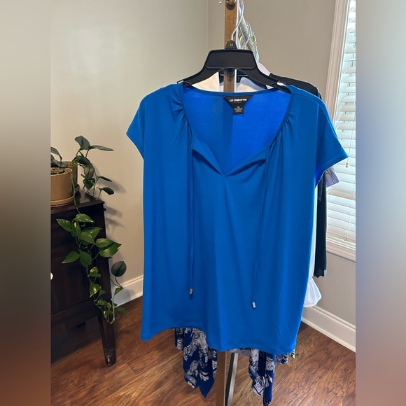 Liz Claiborne Tops - Liz Claiborne Career Royal Blue Top